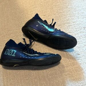 boys, basketball shoes